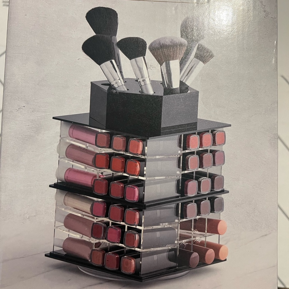 Spinning Cosmetic Organizer